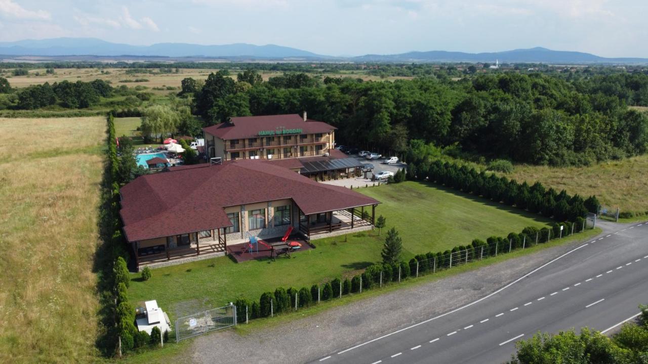 Hanul Lui Bogdan Economy Inn Faget  Экстерьер фото