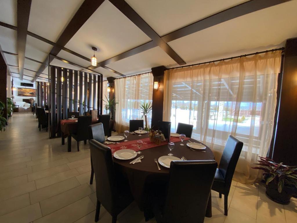 Hanul Lui Bogdan Economy Inn Faget  Экстерьер фото